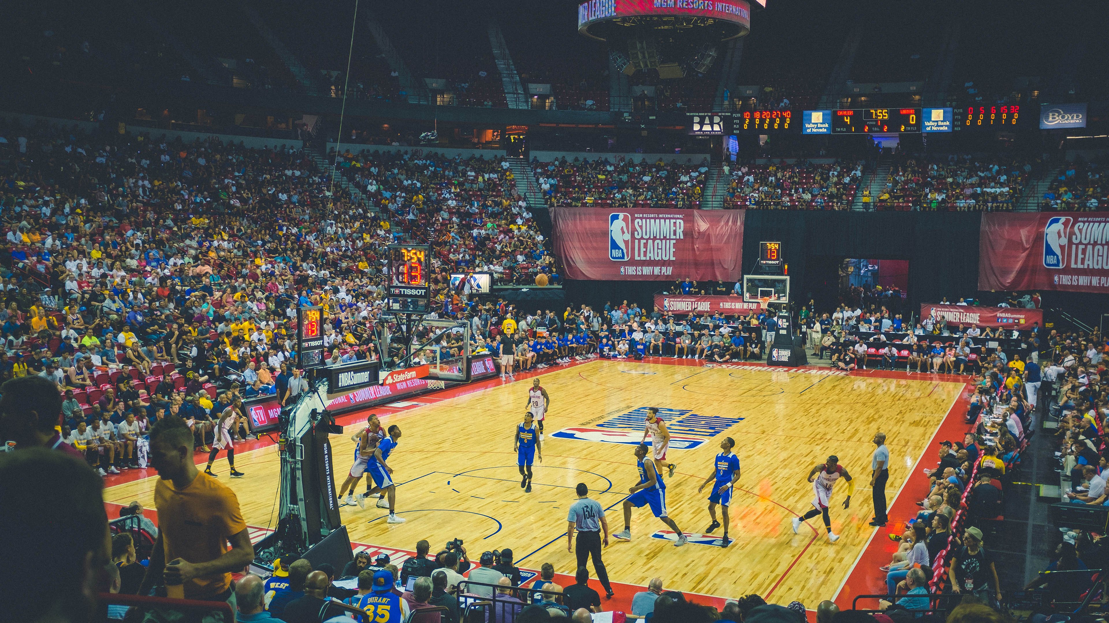 体育赛事对城市交通系统的适应性分析，体育赛事对城市经济的影响